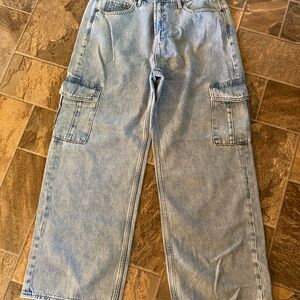 Old Navy High Waist Cargo Jeans